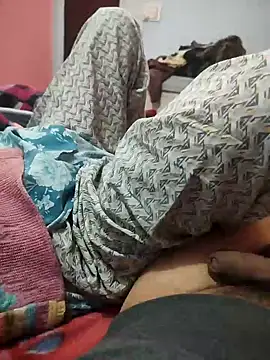 indian couple4 online show from 02-13-26, 03:34