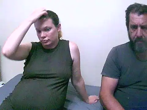 redsparrowXxXx online show from 10-15-25, 03:09