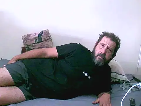 redsparrowXxXx online show from 10-18-25, 05:31