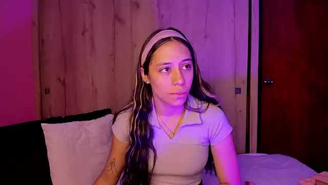 TANIA 06 online show from 05-07-26, 01:03