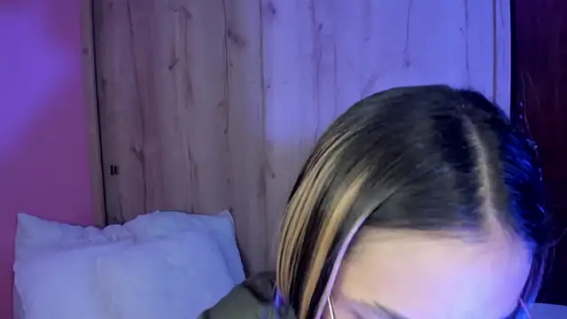 TANIA 06 online show from 05-21-26, 01:19