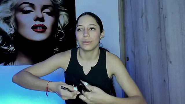 TANIA 06 online show from 10-10-25, 01:23