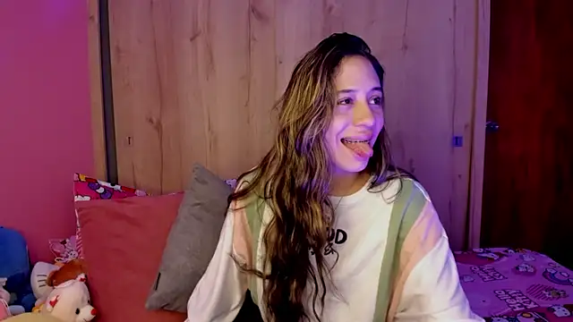 Snapshot of TANIA_06 chatting on 06-07-26, 01:16 TANIA 06 online show from 06-07-26, 01:16