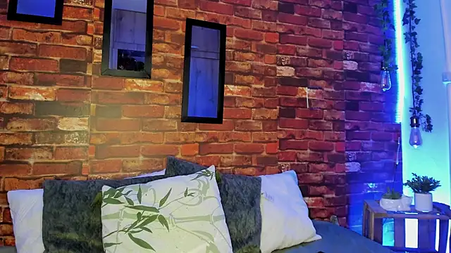 TANIA 06 online show from 09-13-25, 01:22