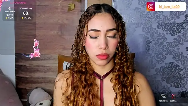 LiaHansson online show from 12-19-25, 04:20