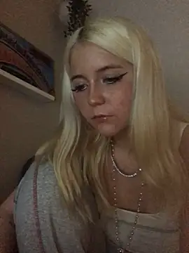 Blondie Sofia Essexbabe online show from 09-27-25, 12:39