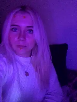 Blondie Sofia Essexbabe online show from 01-13-26, 11:41