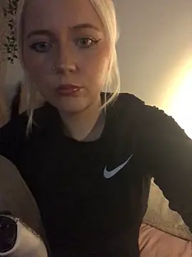 Blondie Sofia Essexbabe online show from 10-12-25, 10:33