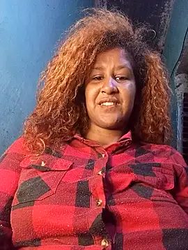 shirlihot online show from 11-30-25, 11:44