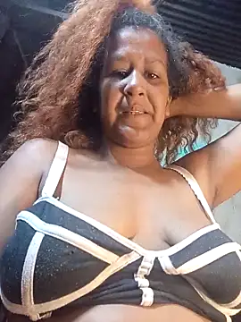 shirlihot online show from 12-18-25, 10:19