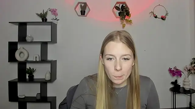 AnnNorriss online show from 02-26-25, 07:53