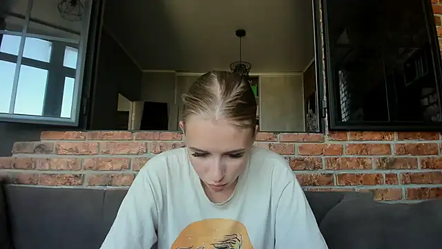 AnnNorriss online show from 09-08-25, 02:16