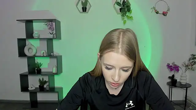 AnnNorriss online show from 03-17-25, 04:22