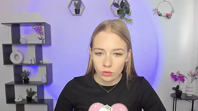 AnnNorriss online show from 03-18-25, 01:34