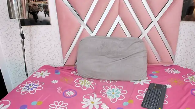 Emily-Carter online show from 02-08-26, 10:29