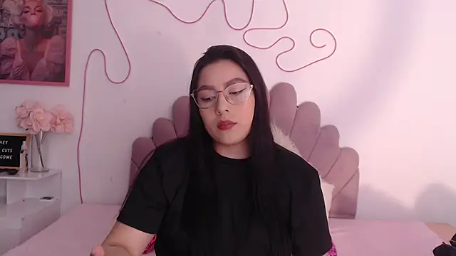 emily-777 online show from 09-08-25, 07:57