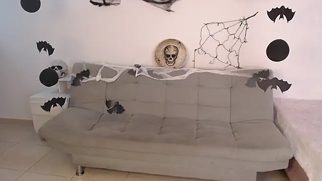 emily-777 online show from 10-31-25, 10:23