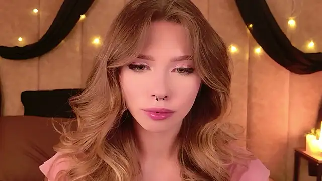 Sierra Fane online show from 02-02-26, 06:01