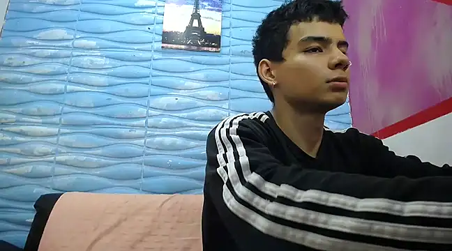 Snapshot of seigfried0 chatting on 03-18-25, 08:16 seigfried0 online show from 03-18-25, 08:16