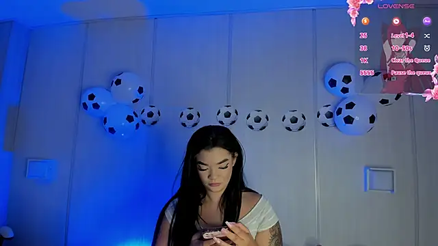 Snapshot of sasha_riverss chatting on 07-01-26, 07:47 sasha riverss online show from 07-01-26, 07:47