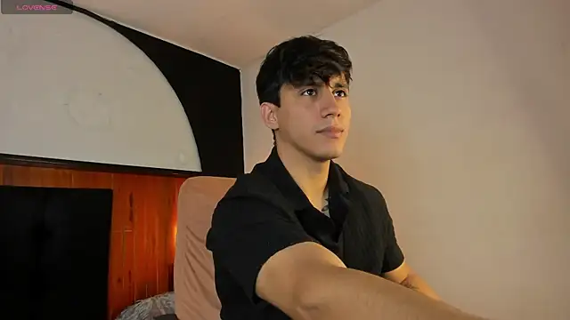 Allex Cano online show from 01-17-26, 01:58