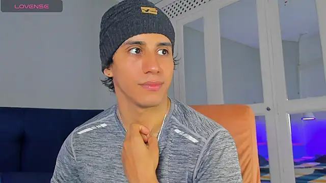 Allex Cano online show from 09-24-25, 10:05