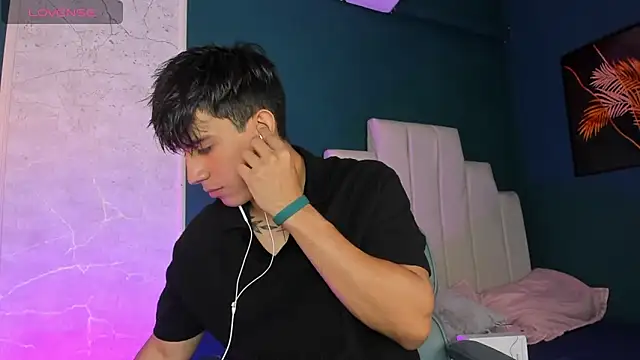 Allex Cano online show from 12-20-25, 11:02