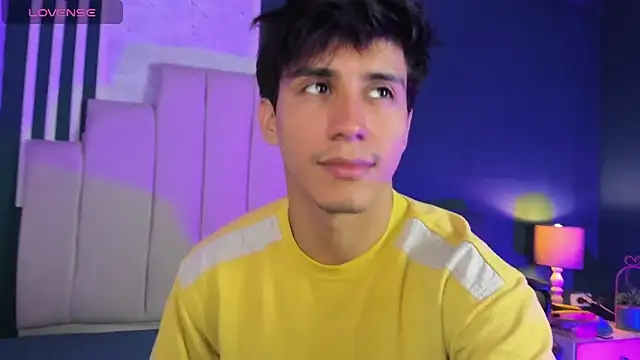 Allex Cano online show from 11-17-25, 11:14