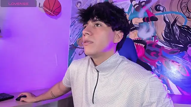 Allex Cano online show from 03-18-26, 07:37