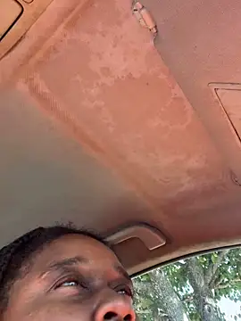 Snapshot of Deshay30 chatting on 10-15-25, 08:28 Deshay30 online show from 10-15-25, 08:28