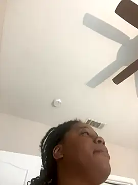 Snapshot of Deshay30 chatting on 10-03-25, 06:53 Deshay30 online show from 10-03-25, 06:53