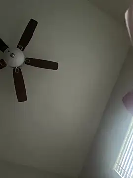 Snapshot of Deshay30 chatting on 03-02-26, 12:11 Deshay30 online show from 03-02-26, 12:11