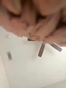 Snapshot of Deshay30 chatting on 09-19-25, 02:21 Deshay30 online show from 09-19-25, 02:21