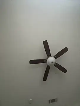 Snapshot of Deshay30 chatting on 09-10-25, 10:42 Deshay30 online show from 09-10-25, 10:42