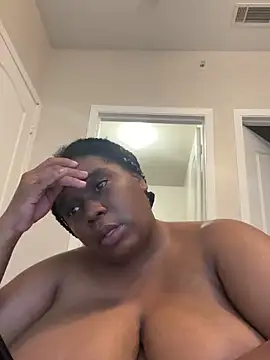 Snapshot of Deshay30 chatting on 09-20-25, 10:04 Deshay30 online show from 09-20-25, 10:04