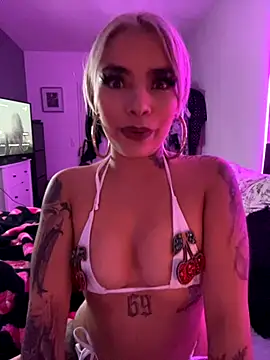 Snapshot of Natixrtt chatting on 10-03-25, 08:10 Natixrtt online show from 10-03-25, 08:10