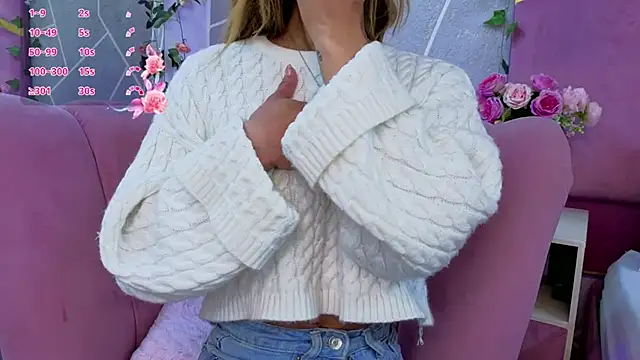 EmmyCortez online show from 11-17-25, 12:42