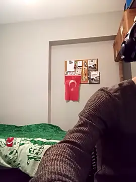 raskolnikovw online show from 10-31-25, 06:04