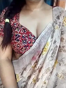 Snapshot of suthas99 chatting on 04-08-26, 02:35 suthas99 online show from 04-08-26, 02:35