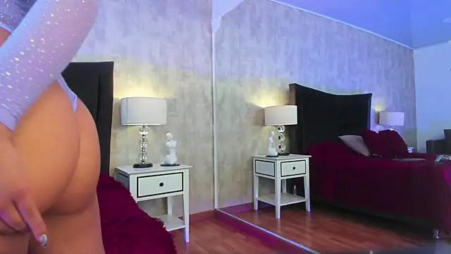 NahomyCarther online show from 03-04-26, 01:41