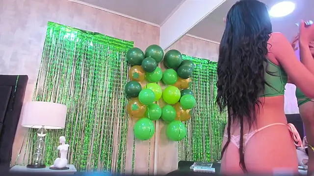 NahomyCarther online show from 03-16-26, 10:23