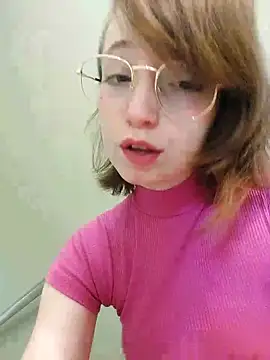 Elise Nyx online show from 06-20-26, 01:16