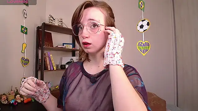 Elise Nyx online show from 06-27-26, 01:17