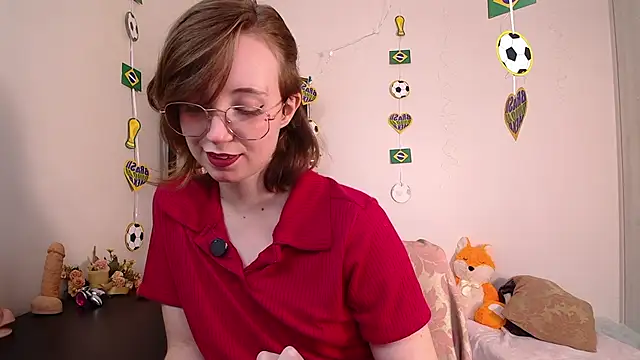 Elise Nyx online show from 06-25-26, 01:49