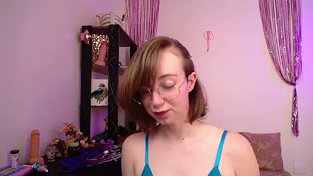 Elise Nyx online show from 03-12-26, 01:37