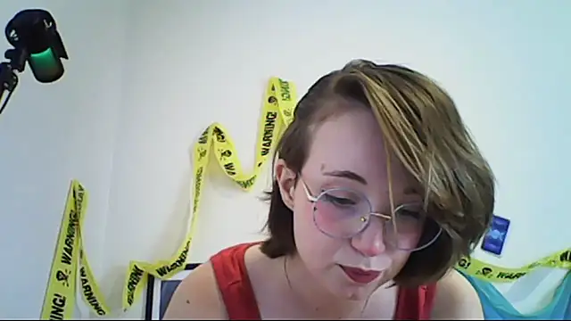 Elise Nyx online show from 11-22-25, 03:11