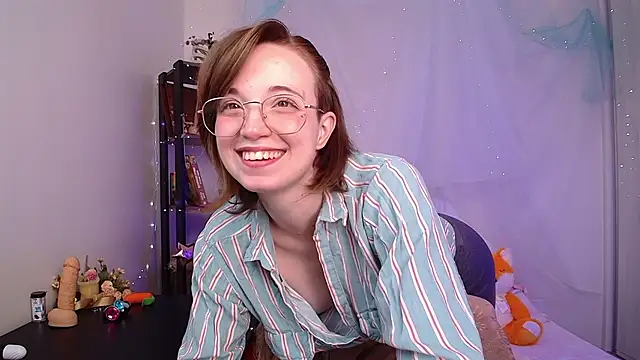 Snapshot of Elise_Nyx chatting on 05-12-26, 11:38 Elise Nyx online show from 05-12-26, 11:38