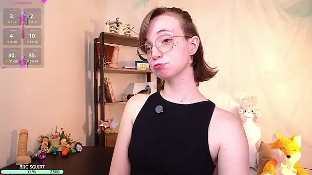 Snapshot of Elise_Nyx chatting on 04-29-26, 02:21 Elise Nyx online show from 04-29-26, 02:21