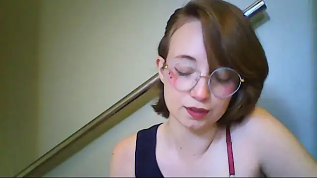 Elise Nyx online show from 11-26-25, 12:49