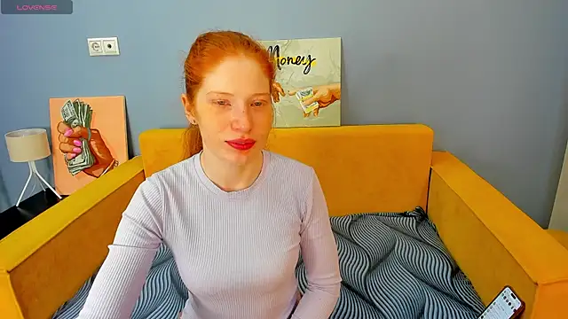 Sandra Wi1son online show from 05-18-26, 01:28